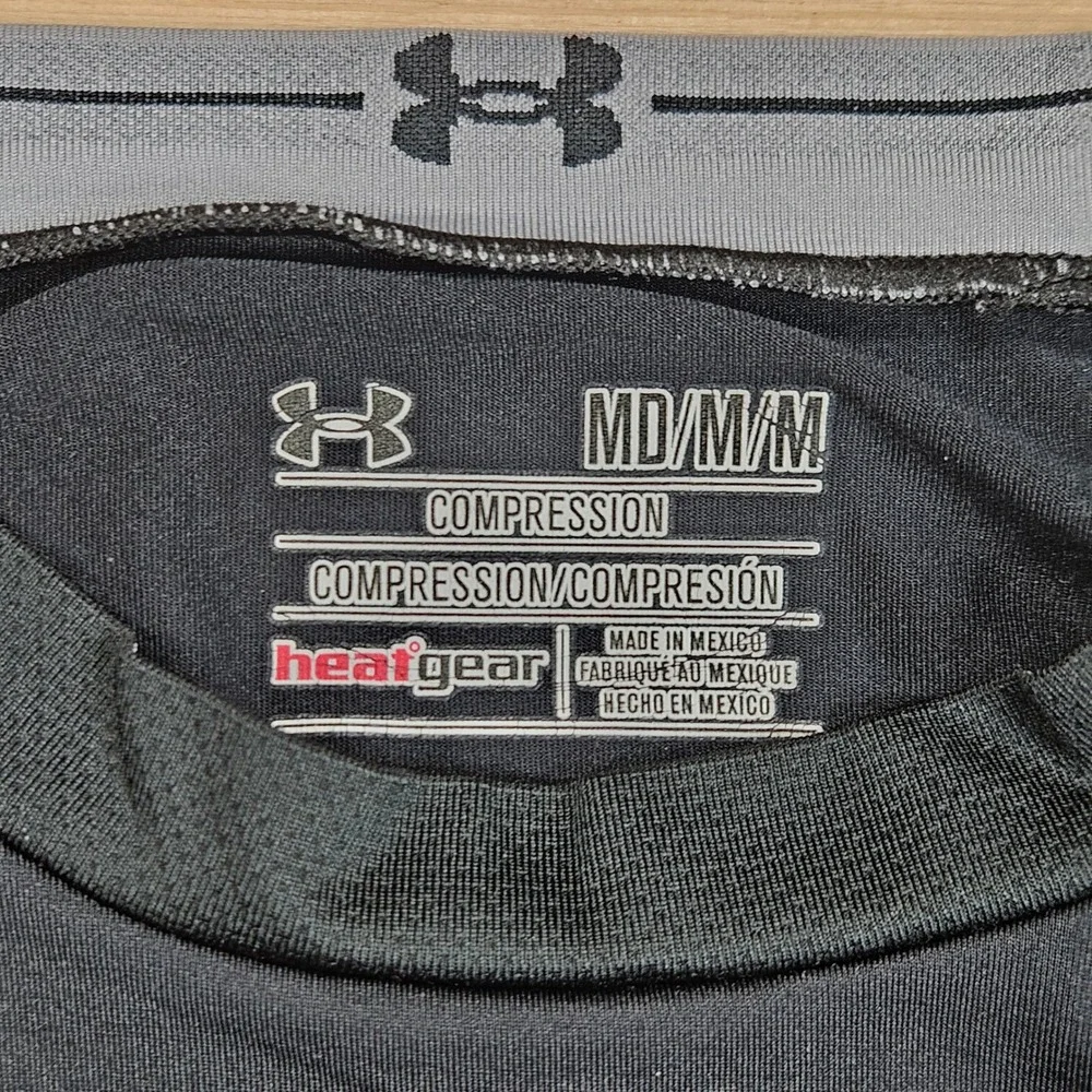 Under Armour Compression Shirt Men M Black HeatGear Long Sleeve 1236223 Base